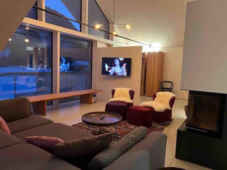 Urban Alpine Penthouse With Lake View 毛拉赫 外观 照片